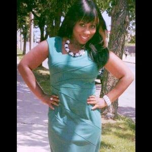 Meet your Posher, Crystal