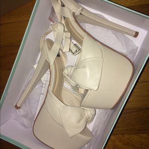 Giuseppe Zanotti Inspired Platform Scandal