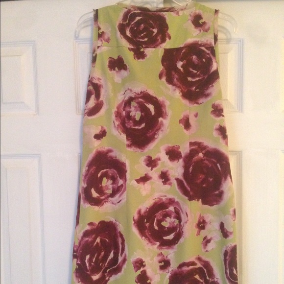 Simply Vera flower dress - Picture 3 of 4