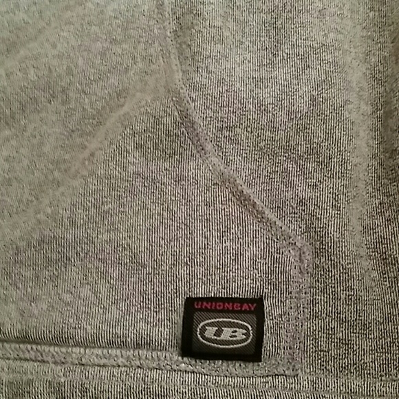 Sweatshirt - Picture 4 of 4