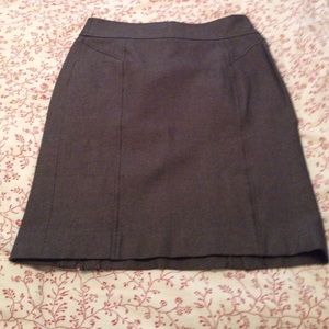 Black/ grey pencil skirt.