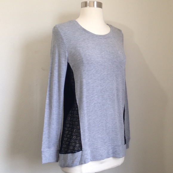 Kenzie light weight peekaboo shirt
