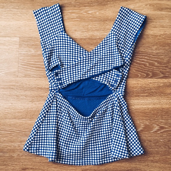 deletta peplum top