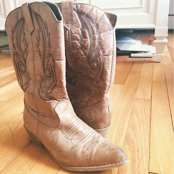 Coconuts Gaucho Cowboy Boots