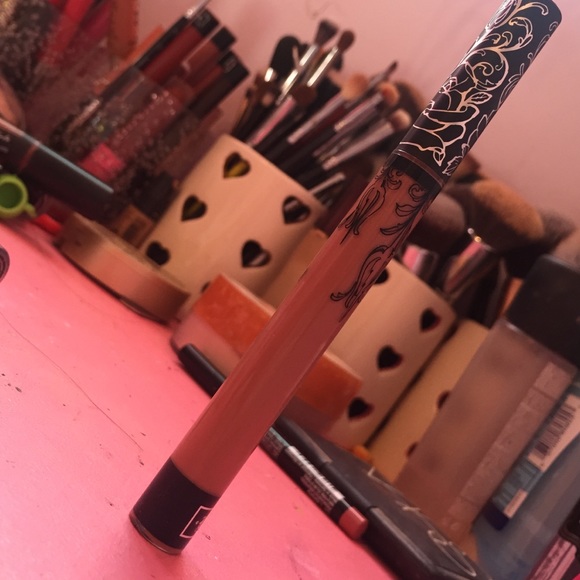 Kat Von D liquid lipstick