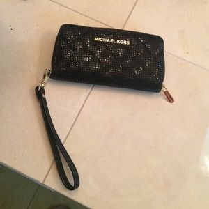 Michael kors wallet