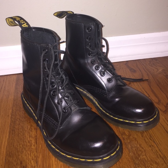 Dr. Martens authentic boots