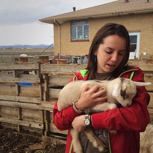 Meet your Posher, Tia