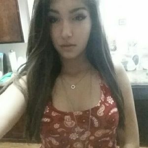 Meet your Posher, Marina