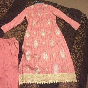 Embroidered pink Salwar Kameez