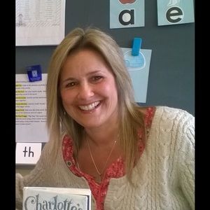 Meet your Posher, Elizabeth