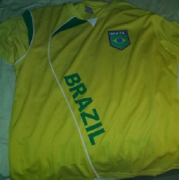 Brazil team jersey new size xl