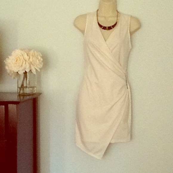 White/cream dress. New with tags. Sm
