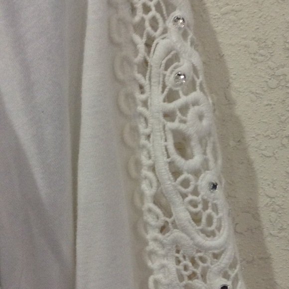 INC - Picture 3 of 3