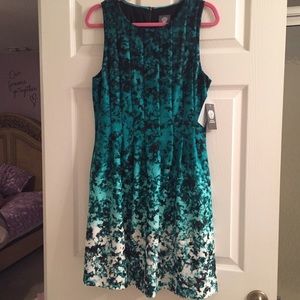Vince Camuto dress - New with tags - Size 14