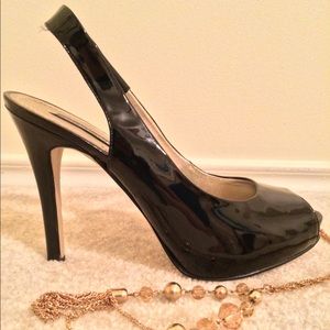 Nine West Patent Leather Slingback heels😍👠