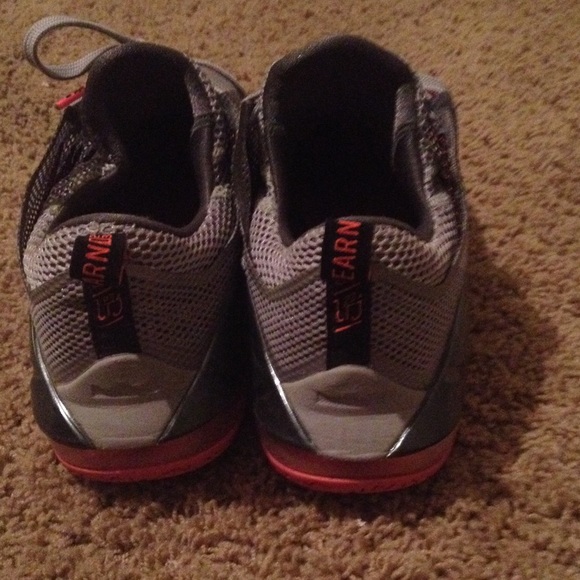 Lowtop lebron 12s - Picture 4 of 4