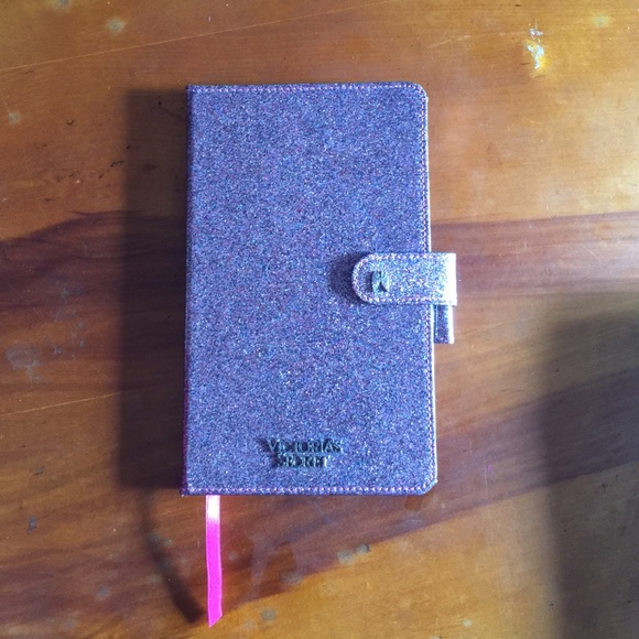 BNWOT Victoria Secret Notebook
