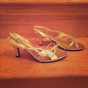 Fancy gold heels **brand new**