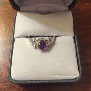 Ring with real stones and diamonds!