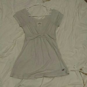 Flowy hollister shirt