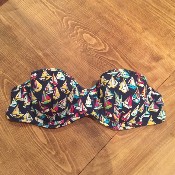 Victoria secret bathing suite top!