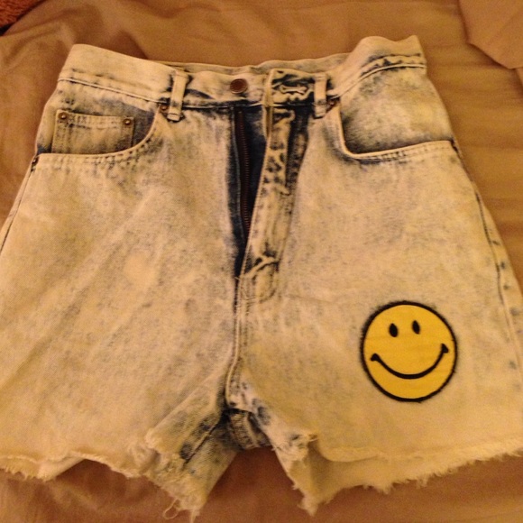 Vintage distressed shorts