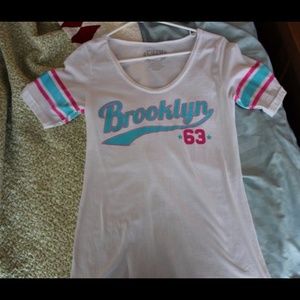 Brooklyn tee