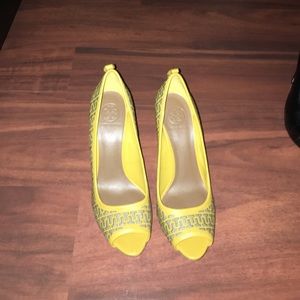 Tory burch open toe