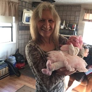 Meet your Posher, Vickie