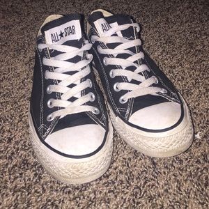 Black converse