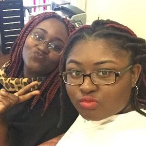 Meet your Posher, Esther