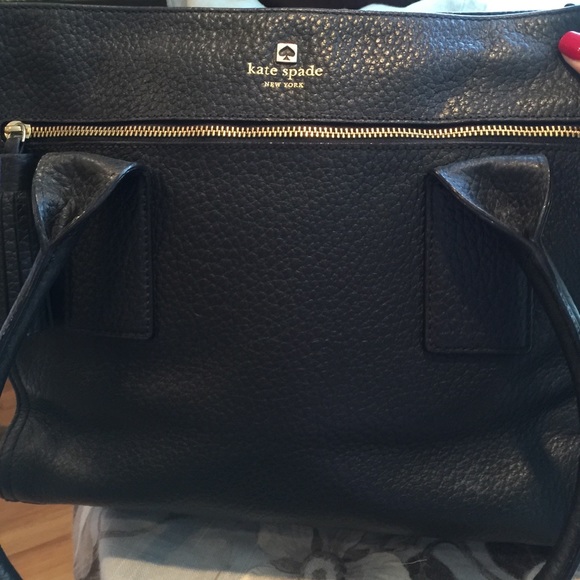Gently loved Kate Spade black leather purse! - Picture 2 of 4