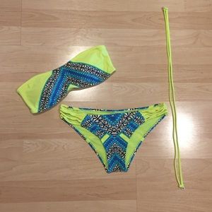 Ripcurl Neon Bikini☀️ (SOLD)