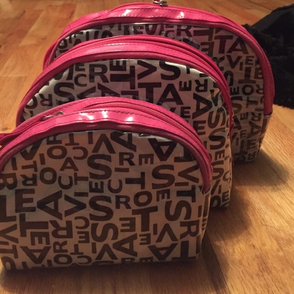 3 VS makeup bags
