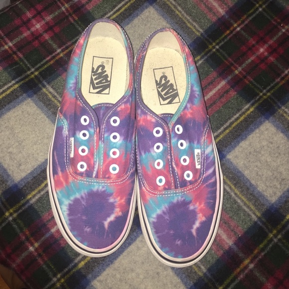 tiedye vans!!