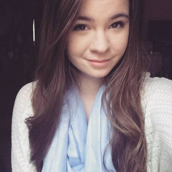 Meet your Posher, Mackenzie