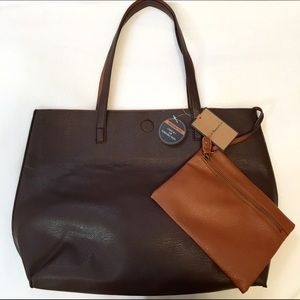 G.H Bass & Co. Reversible tote bag with pouch