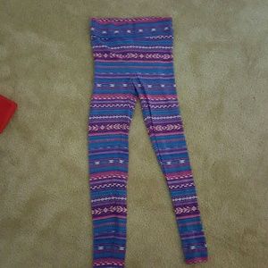 Printed leggings at the fold over at the waist