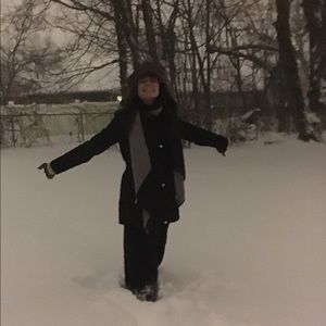 Meet your Posher, Emily