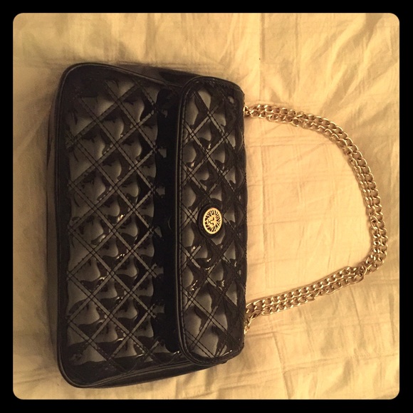 Anne Klein black patent shoulder bag