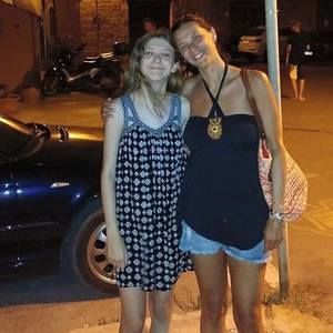 Meet your Posher, Claudia