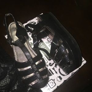 ☀️gladiator Platform Sandals☀️