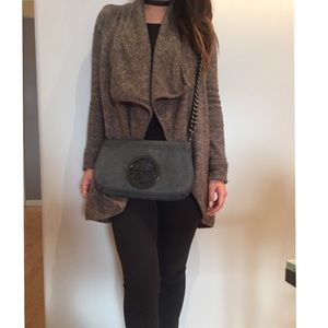 Additional pictures for the Tory Burch purse