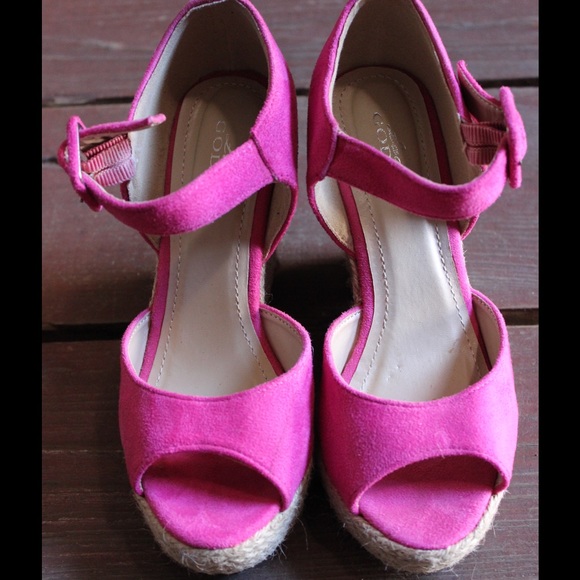 Fuchsia Ankle-Strap Wedges - Picture 2 of 4