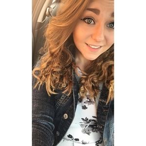 Meet your Posher, Brianna