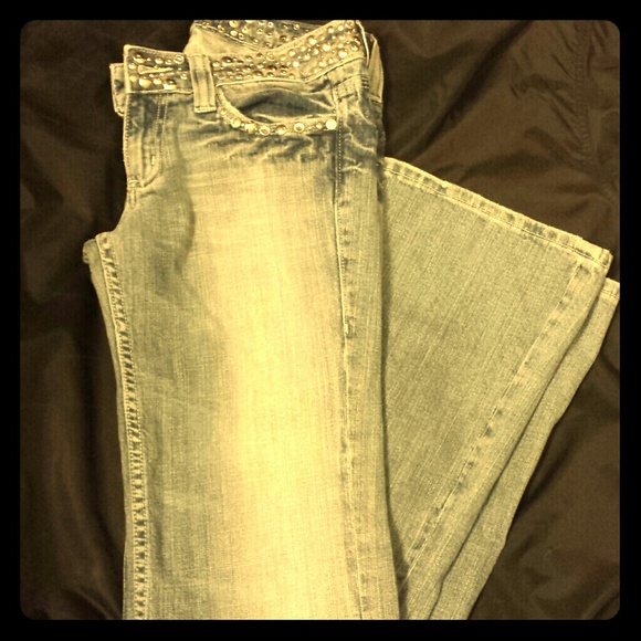 Beautiful Studded Miss Me jeans bootcut