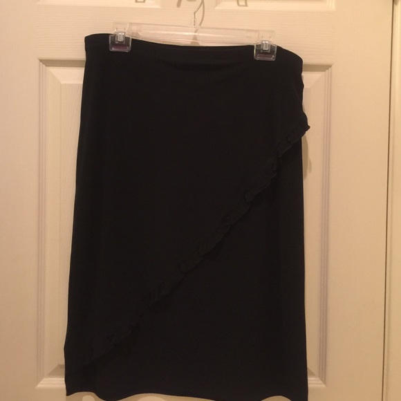 Black skirt