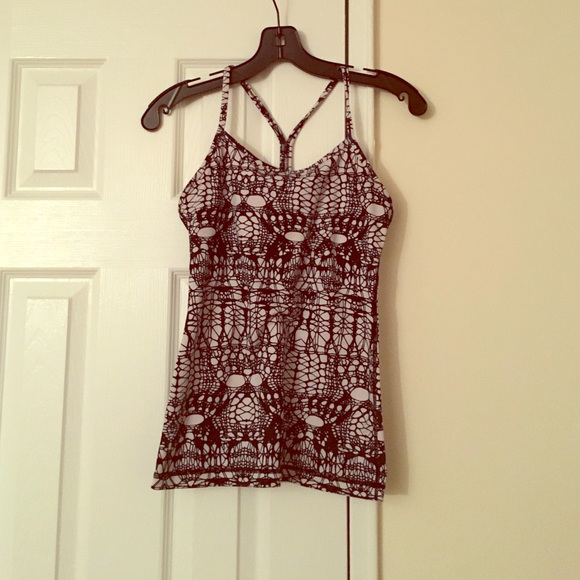 Lululemon athletica Power Y tank size 4