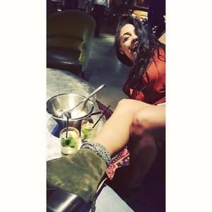 Meet your Posher, Jasmine